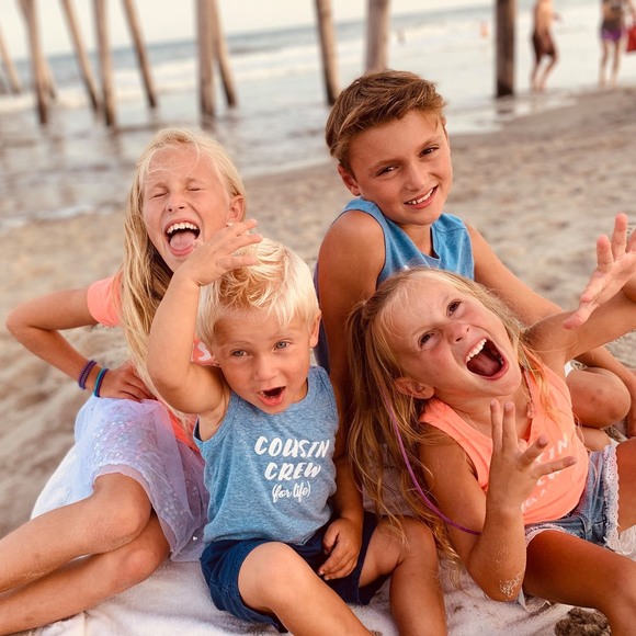 Meet your Posher, Emily - Picture 1 of 1